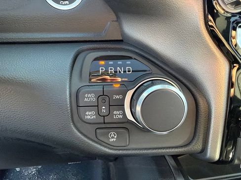 New 2026 RAM 1500 Big Horn AWD/4WD image 14