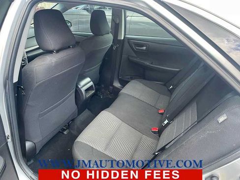 Used 2016 Toyota Camry LE FWD image 3
