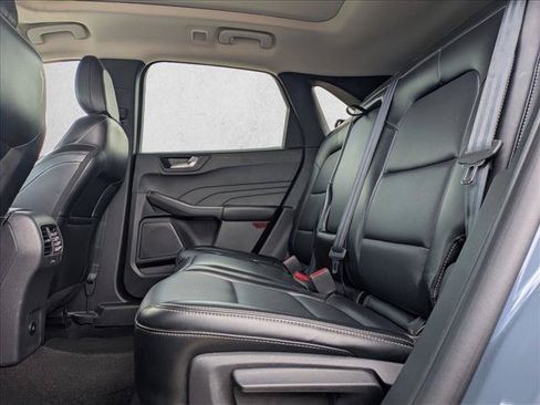 Used 2025 Ford Escape Platinum AWD/4WD image 19