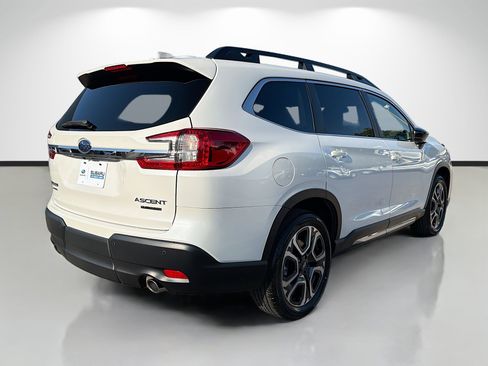 New 2026 Subaru Ascent Limited AWD/4WD image 3