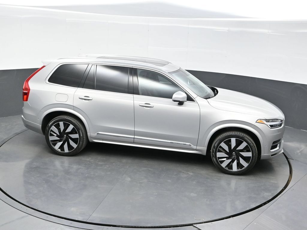 Used 2023 Volvo XC90 T8 Ultimate AWD/4WD image 42