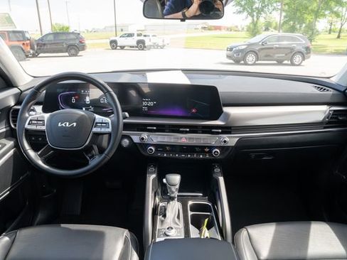 Used 2025 Kia Telluride S AWD/4WD image 31