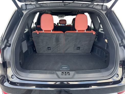 Used 2025 Lincoln Aviator Reserve w/ Equipment Group 201A AWD/4WD image 19