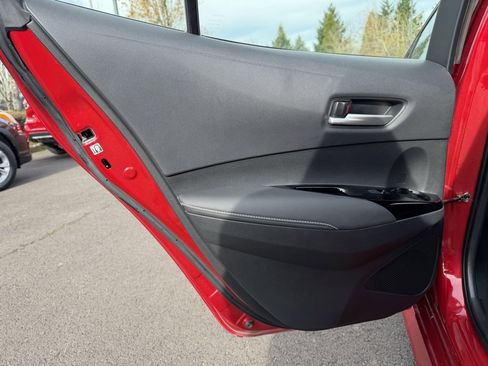 Used 2022 Toyota Corolla SE image 25
