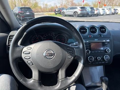 Used 2010 Nissan Altima 2.5 SL w/ SL Pkg image 17