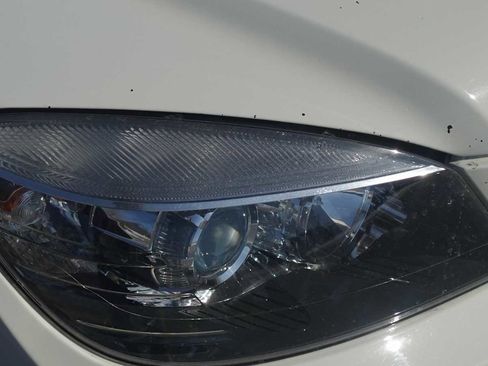 Used 2011 Mercedes-Benz C 300 Sport image 13