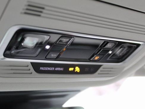 New 2026 Lincoln Nautilus Premier image 24