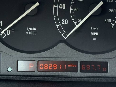 Used 1997 BMW 840Ci RWD image 12