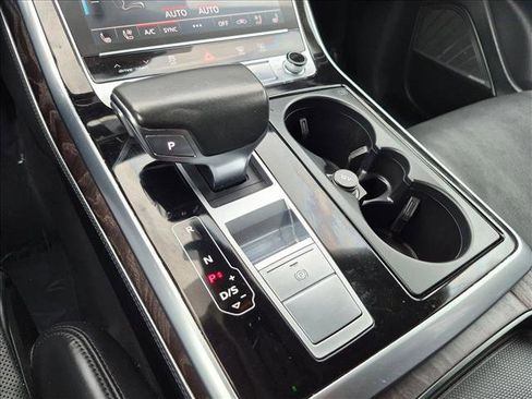 Used 2019 Audi Q8 Prestige AWD/4WD image 13
