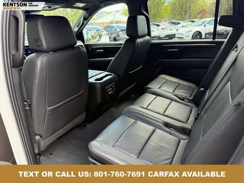 Used 2025 Chevrolet Suburban Z71 AWD/4WD image 33