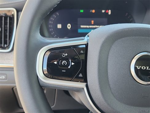 New 2026 Volvo XC90 B6 Ultra w/ Lounge Package image 9