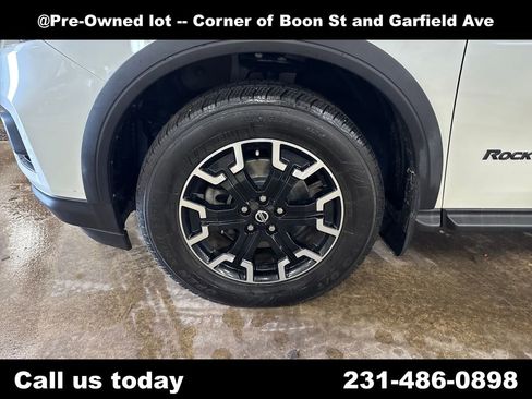 Used 2020 Nissan Pathfinder SV w/ Rock Creek Edition AWD/4WD image 11