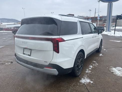 New 2026 Kia Carnival EX image 7