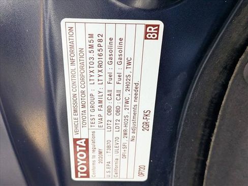 Used 2020 Toyota Highlander XLE FWD image 23