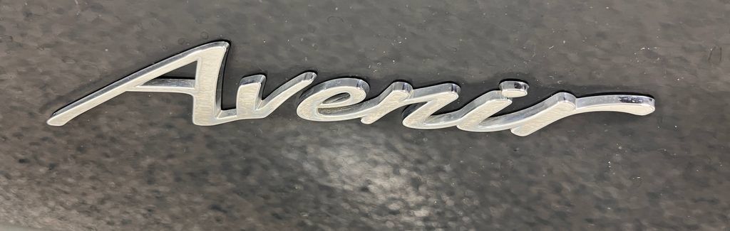 Used 2021 Buick Envision Avenir w/ Technology Package II AWD/4WD image 39