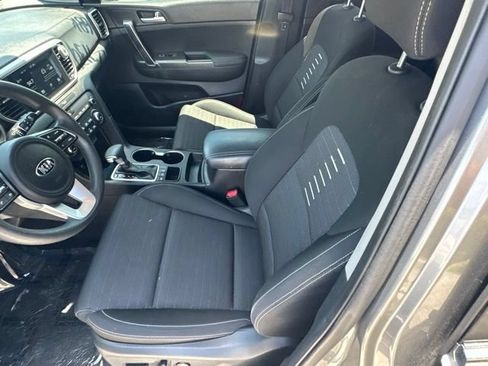 Used 2020 Kia Sportage LX w/ LX Popular Package AWD/4WD image 16