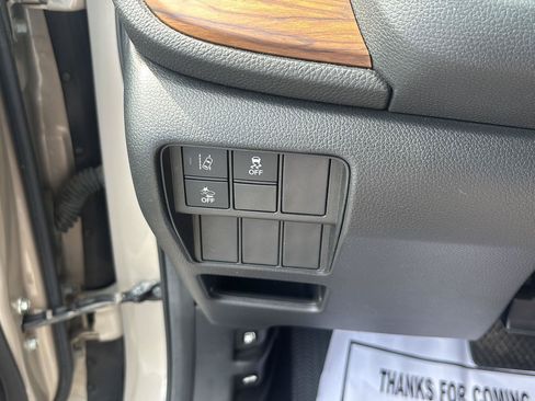 Used 2017 Honda CR-V EX image 11