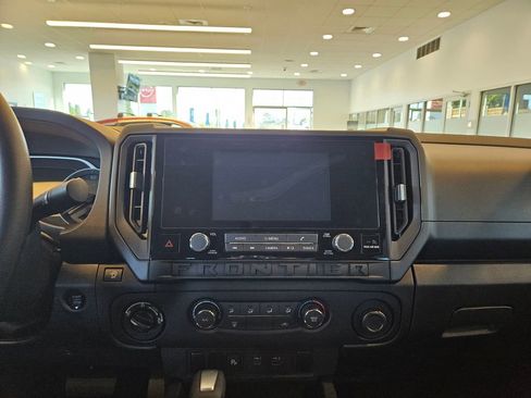 New 2026 Nissan Frontier S w/ Tow Package AWD/4WD image 18