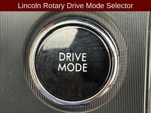 Certified 2024 Lincoln Corsair FWD w/ Equipment Group 101A image 16