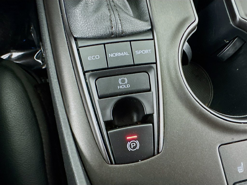 Used 2022 Toyota Camry XSE AWD/4WD image 24
