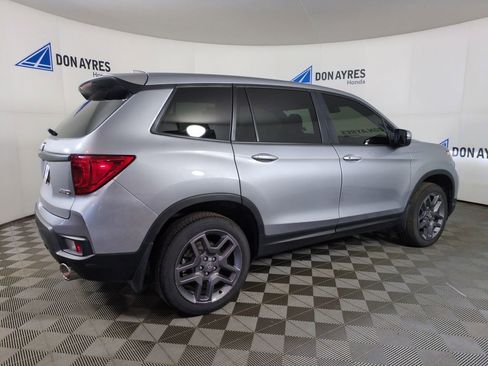 Used 2023 Honda Passport EX-L image 5