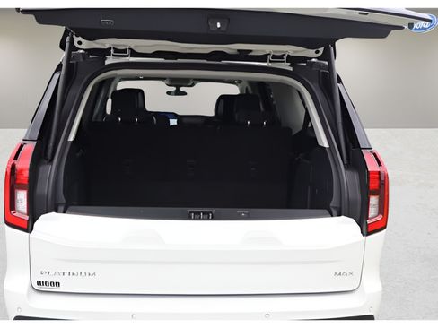 New 2026 Ford Expedition Max Platinum w/ Driver's Package AWD/4WD image 8