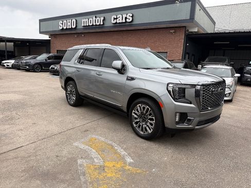 Used 2024 GMC Yukon Denali Ultimate image 3