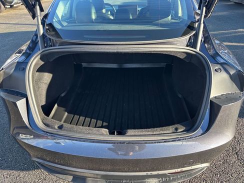 Used 2024 Tesla Model 3 Standard Range image 11
