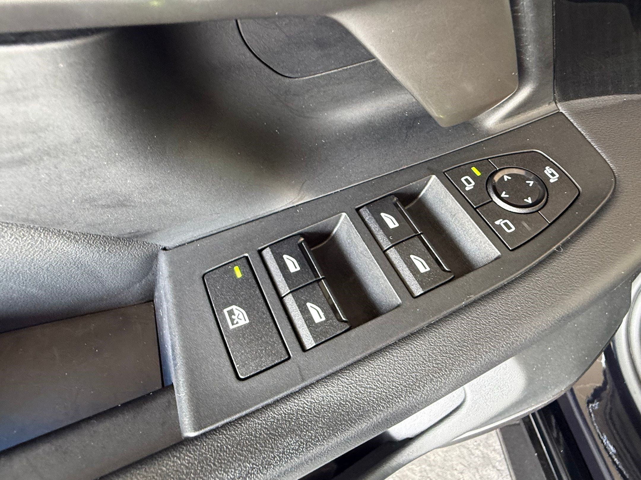 Used 2024 BMW i5 M60 AWD/4WD image 11
