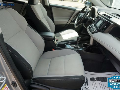 Used 2018 Toyota RAV4 Adventure AWD/4WD image 21