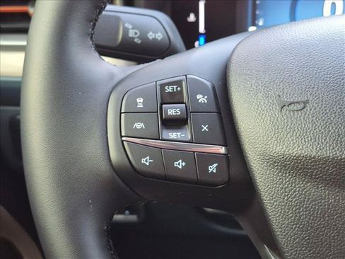 Used 2025 Ford Maverick Lariat w/ 4K Tow Package AWD/4WD image 4
