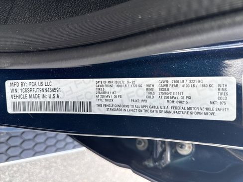 Used 2022 RAM 1500 Laramie AWD/4WD image 31