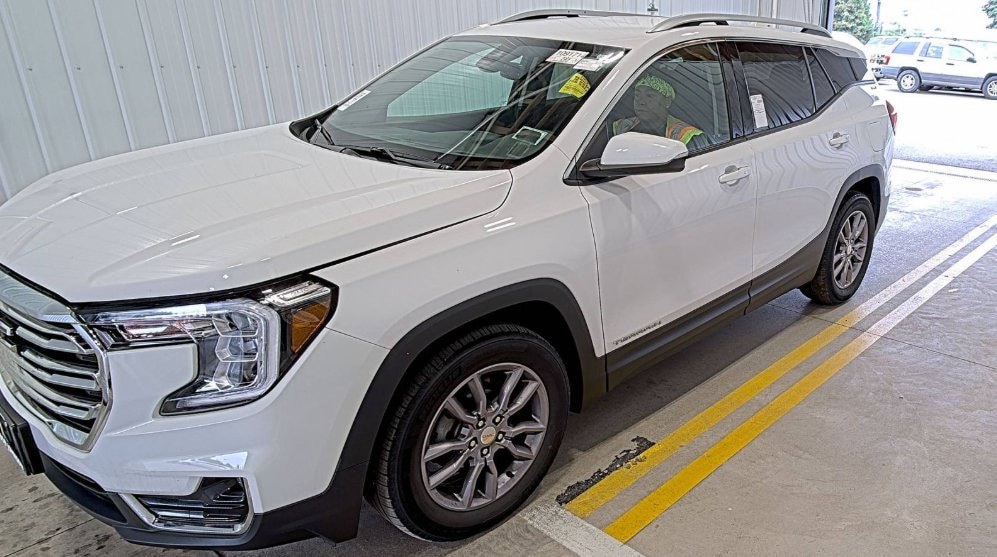 Used 2023 GMC Terrain SLT w/ LPO, Floor Liner Package AWD/4WD image 1