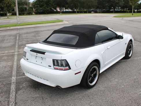 Used 2000 Ford Mustang GT RWD image 37