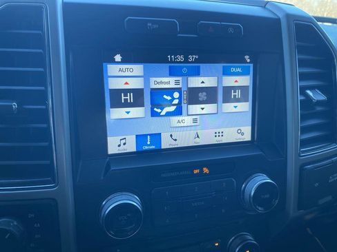 Used 2018 Ford F150 Lariat image 18