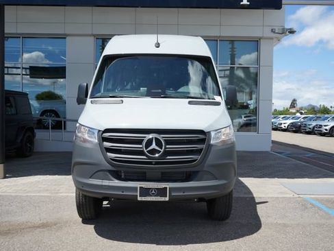 New 2025 Mercedes-Benz Sprinter 2500 image 3