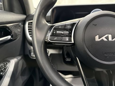 Certified 2024 Kia Seltos EX AWD/4WD image 23