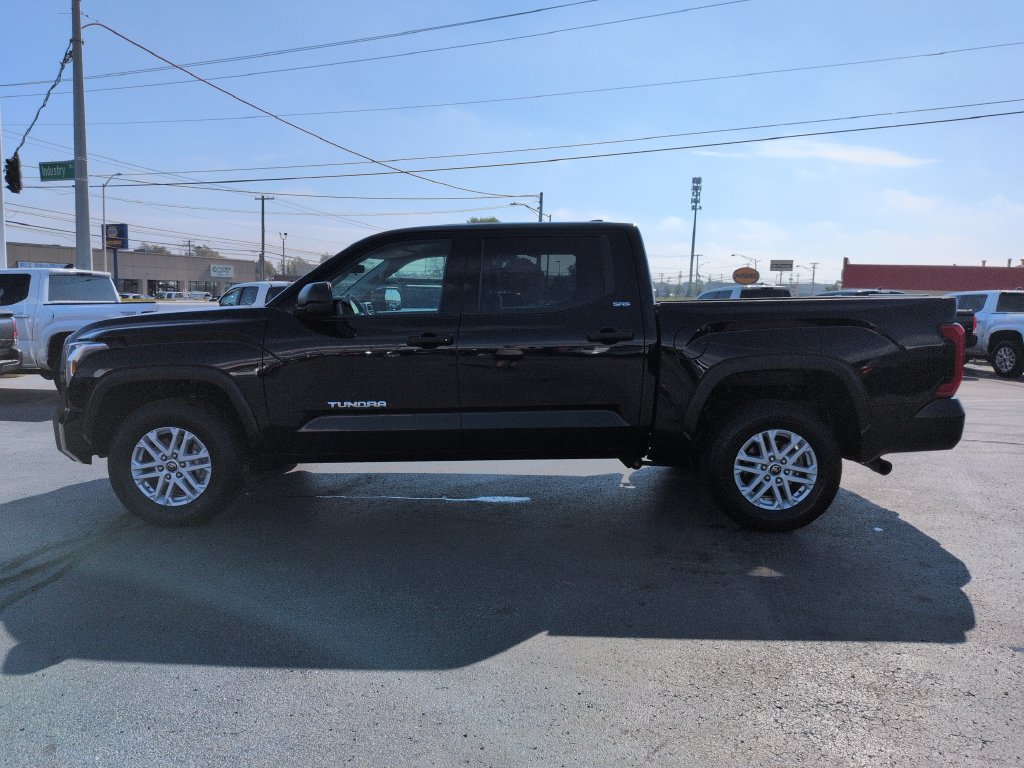 Used 2024 Toyota Tundra SR5 AWD/4WD image 2