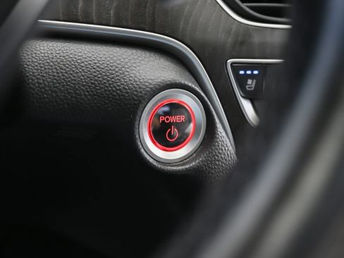 Used 2022 Honda Accord Touring image 31