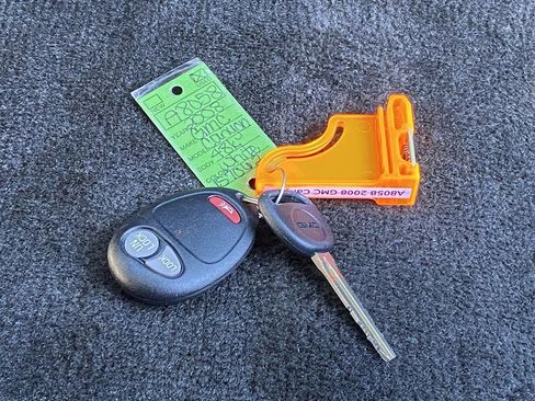 Used 2008 GMC Canyon SLE w/ Glass Package image 31