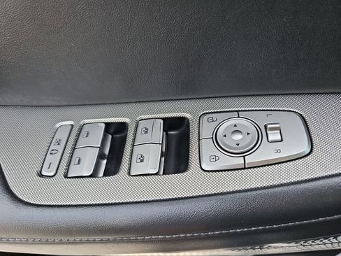 Used 2021 Hyundai Palisade Limited image 34