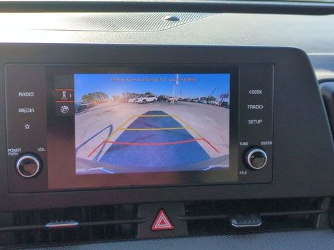Used 2024 Kia Sportage LX image 21