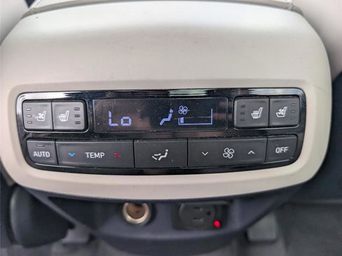 Used 2021 Hyundai Palisade Limited FWD image 10