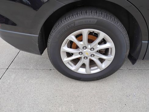 Used 2020 Chevrolet Equinox LT FWD image 26