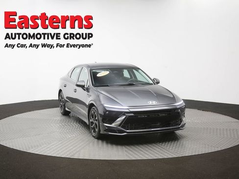 Used 2025 Hyundai Sonata SEL FWD image 51
