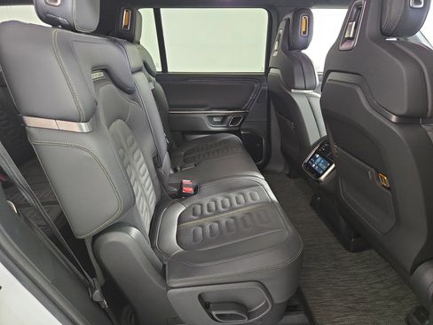 Used 2023 Rivian R1S Adventure AWD/4WD image 23