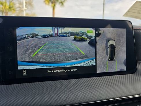 New 2026 Nissan Kicks SR FWD image 15