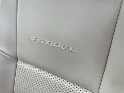Used 2014 Dodge Durango Citadel w/ Technology Group AWD/4WD image 10