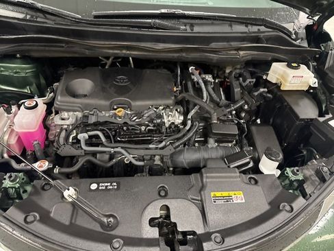 Used 2024 Toyota Sienna XLE image 41