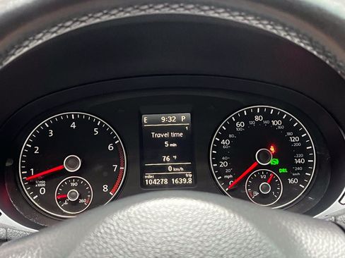 Used 2012 Volkswagen Passat 2.5 SE FWD image 13